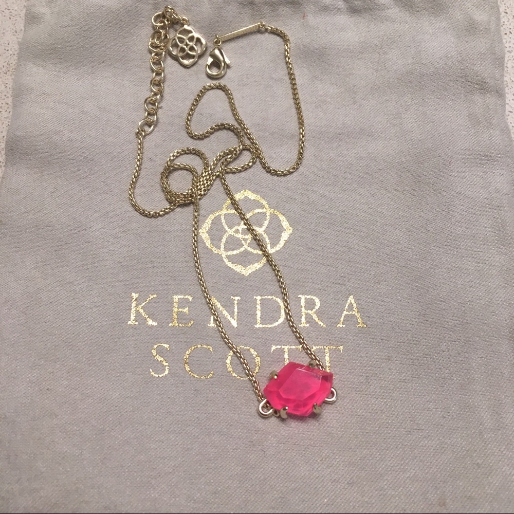 EUC Pink Agate Ethan Necklace
